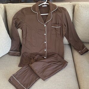 Elegant Brown Pajama Set with White Piping